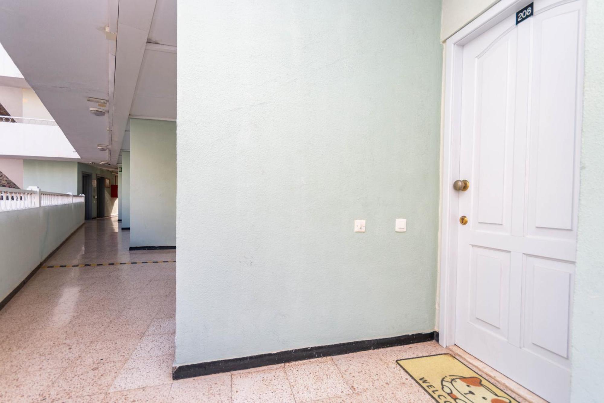 Serenity Yumbo - Europa Appartment 2Min Yumbo - 5Min From Beach - Wifi Free - Air Conditioner - Private Services - Free Welcome Book - Cohote Conserjeria Gran Canaria Playa del Ingles  Exterior foto